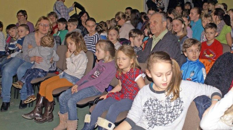Za kulisami teatru lalkowego