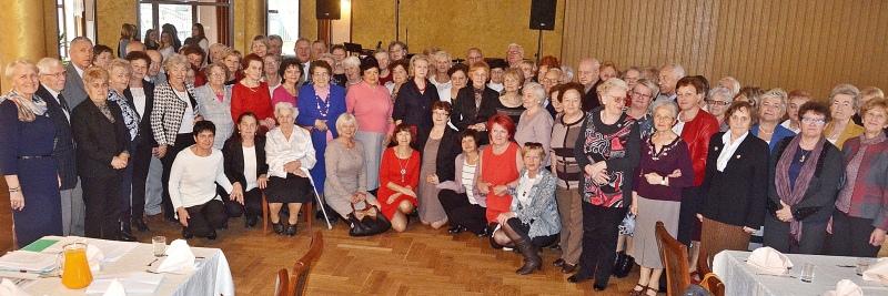 Świętowanie w bardzo dużym gronie