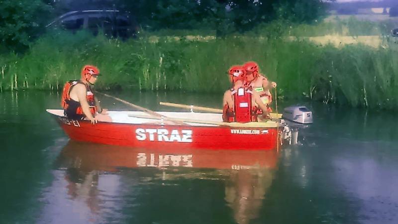 27-latek utonął w głębokiej glinance