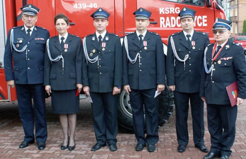 Święty Florian z samochodami dla radoszyckich druhów
