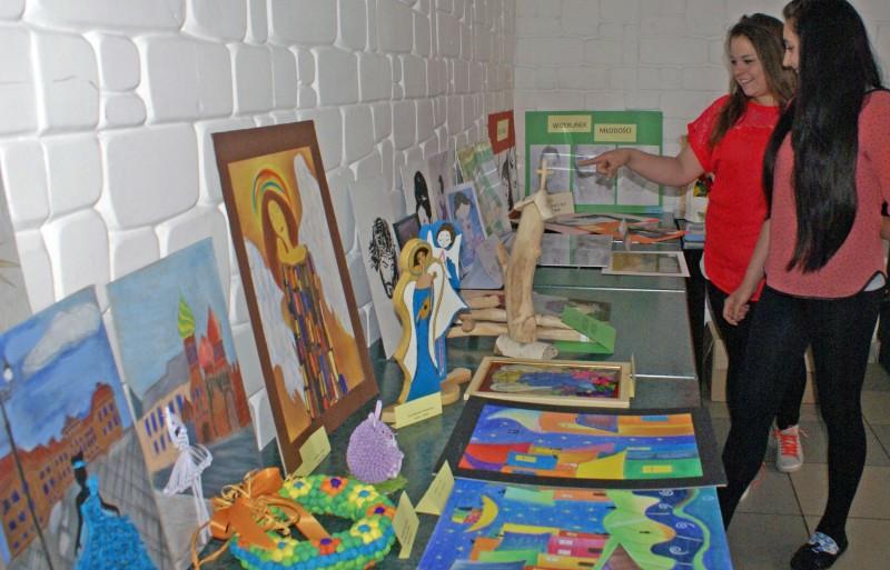 Artystyczne dokonania młodzieży z OHP