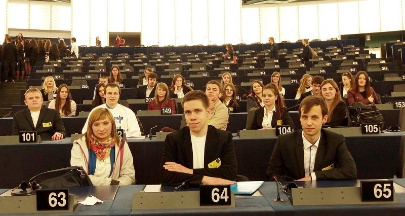 Euroscola zaprowadziła ich do Strasburga