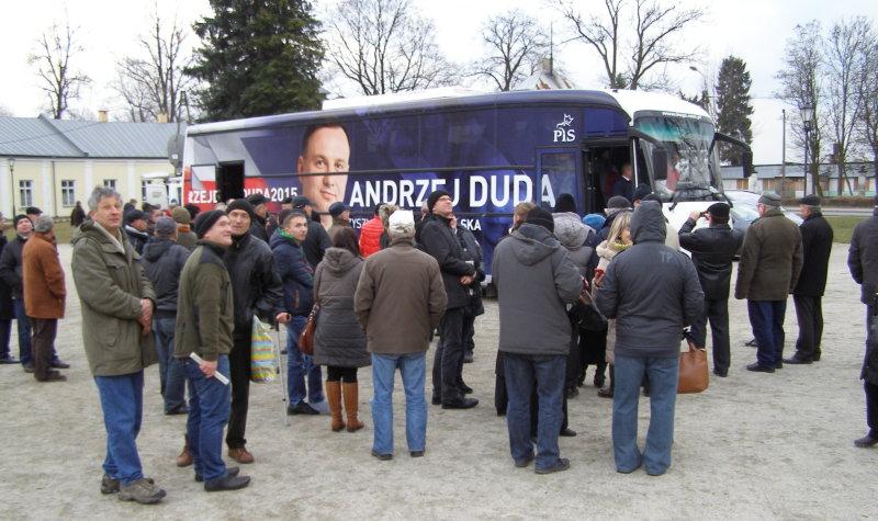 Andrzej Duda wyjechał z Końskich z...filiżanką