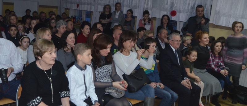 Melodia z kolędami i pastorałkami