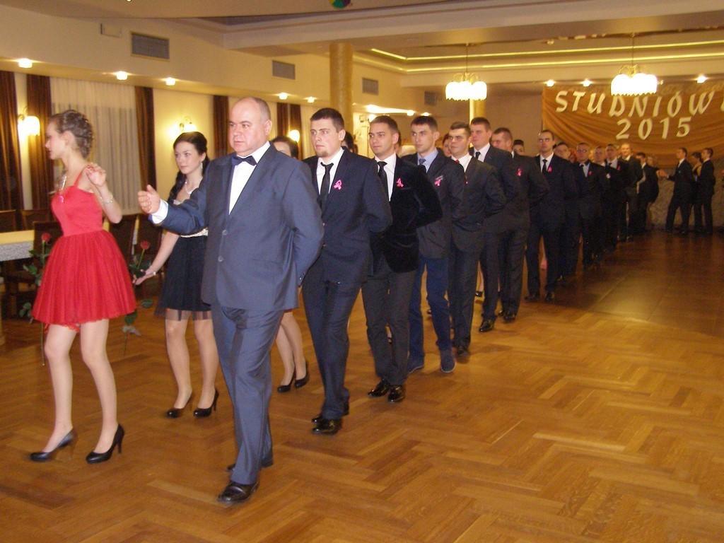 Studniówka w 