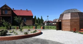 Królewskie sekrety w sercu Radoszyc! Aleja Królów - &hellip;