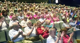 KOŃSKIE. Salę teatralną KCK zajęły kolorowe motyle. &hellip;