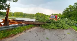 Nawałnica w Koliszowach. Przyszedł czas na sprzątani&hellip;