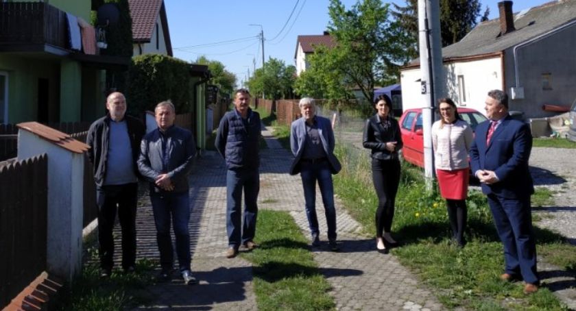 Oświetlenie na ul. Wąskiej oficjalnie odebrane 