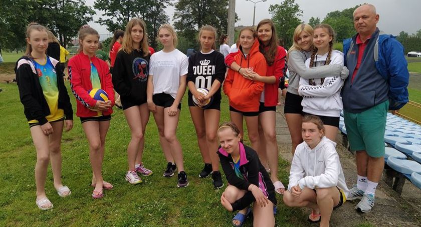 Zawodniczki MKS Gali z awansem do półfinałów mistrzostw Polski w siatkówce plażowej 