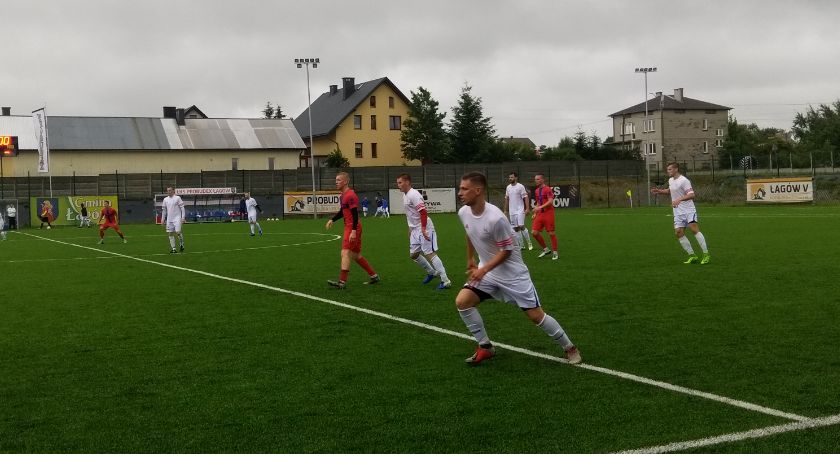 Wysoka porażka Granatu z trzecioligowcem w ostatnim meczu kontrolnym