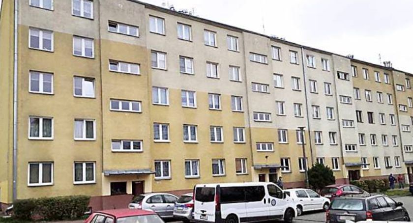 Celowali do niego z broni. Zamiast więzienia i krat celi, będzie inne miejsce