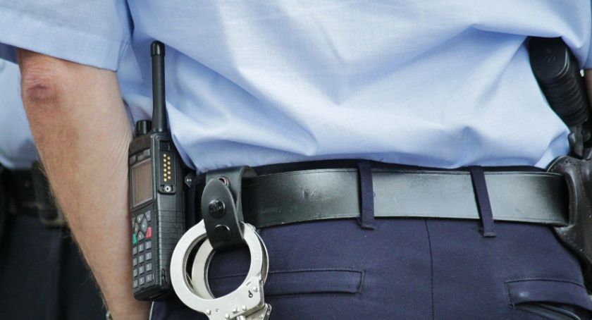 Dwie kobiety i gotówka, która zniknęła z mieszkania