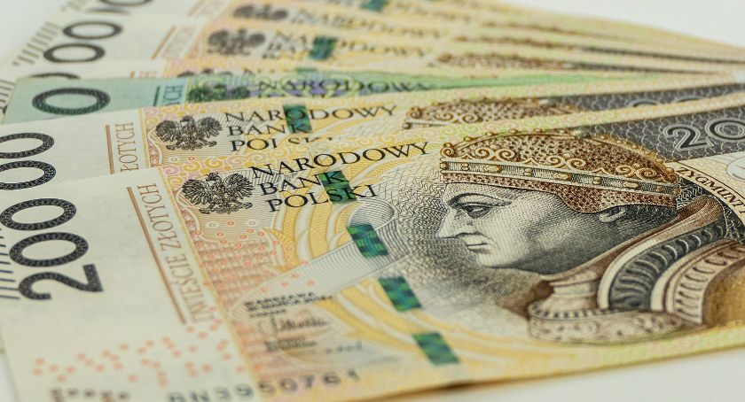 Dwa Stypendia Sportowe Starosty Skarżyskiego za ubiegły rok szkolny