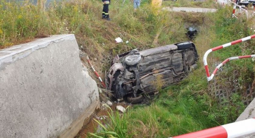 Pechowy poniedziałek na drogach powiatu skarżyskiego. Trzy zdarzenia w krótkim odstępie czasu