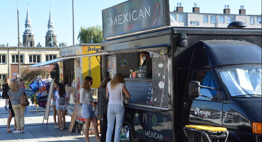 Ruszyła V edycja  Skarżyskiego Food Street Festival 