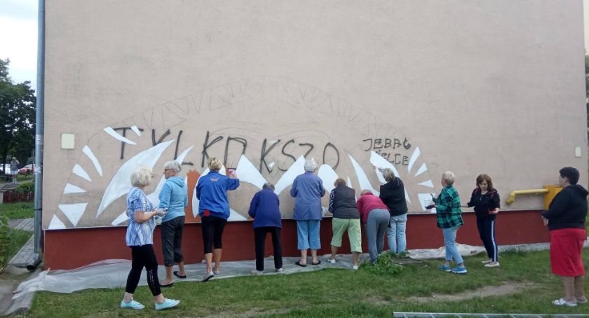 Piękny mural zasłonił chamskie malunki wandali