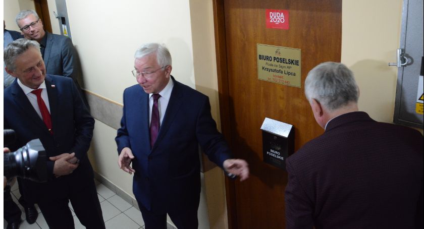 Poseł Krzysztof Lipiec otworzył biuro poselskie w Skarżysku 