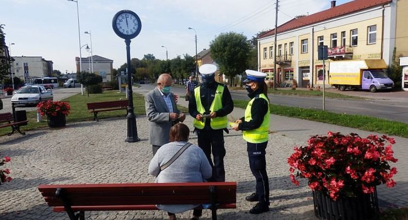 Oni mieli świecić przykładem. Ruszyła policyjna kampania 