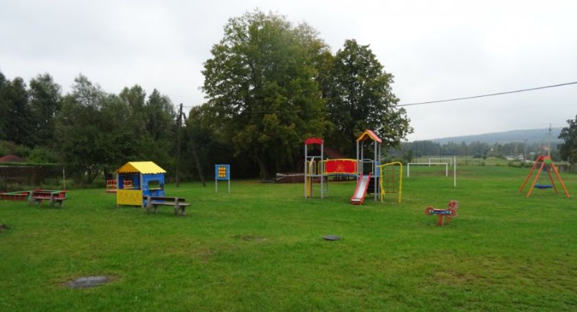 Więcej możliwości na placu zabaw