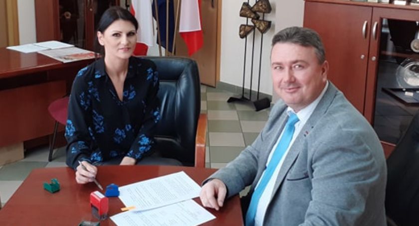Miododajne drzewa i krzewy w gminie Skarżysko Kościelne