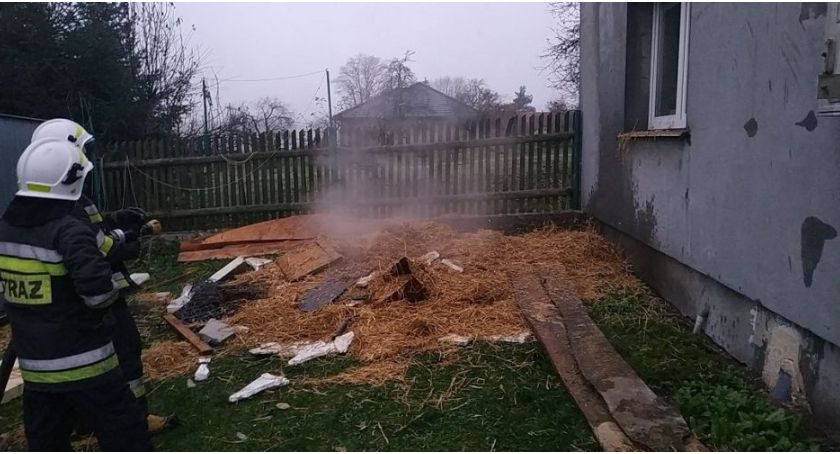 Gmina Łączna. Niebezpieczny żywioł na poddaszu