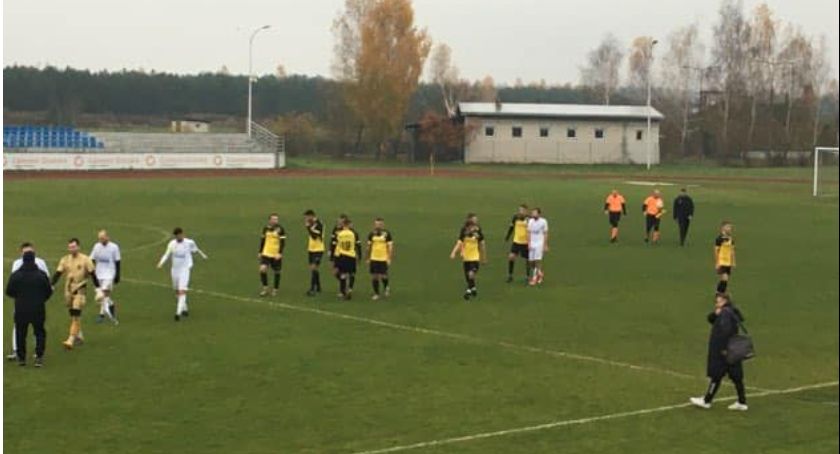 IV liga. Bezbramkowy remis Orlicza w Ożarowie 