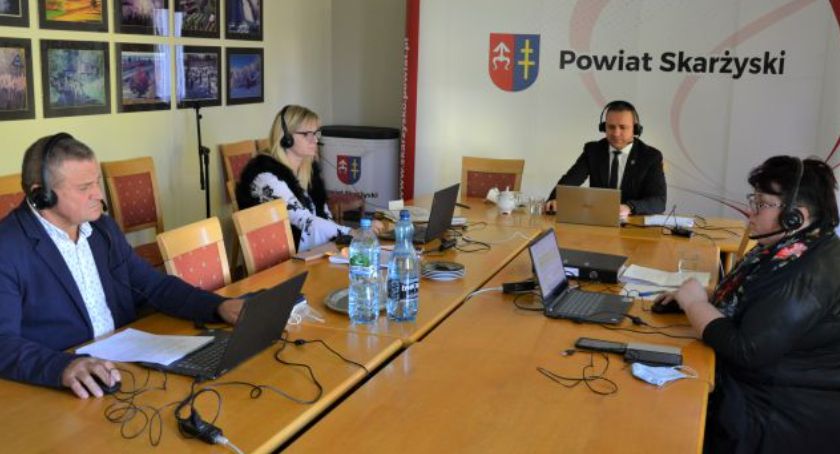 O zakazie pływania motorówkami i skuterami po zalewie Rejów i programie opieki nad zabytkami
