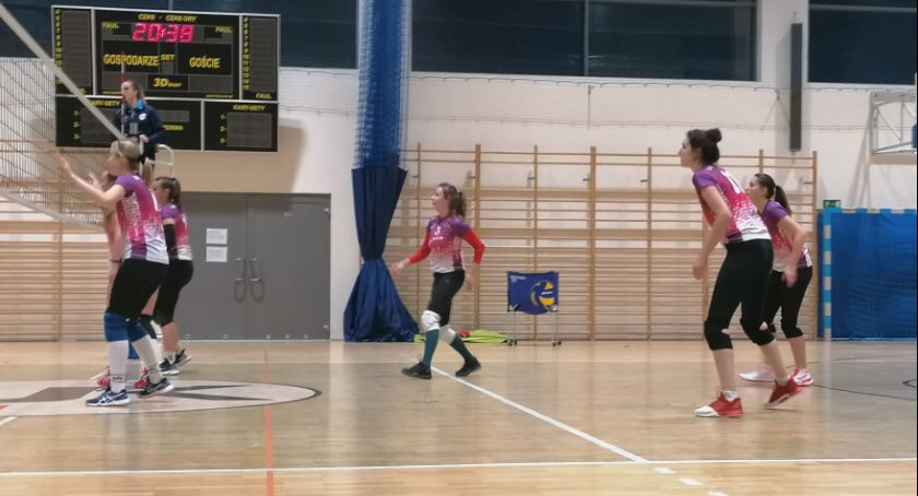 Siatkówka. Zwycięstwo Dany Gameb UKS Relaks z wiceliderem 
