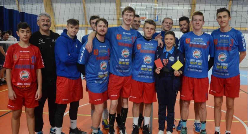 Siatkówka. Forum Skarżysko liderem IV ligi 