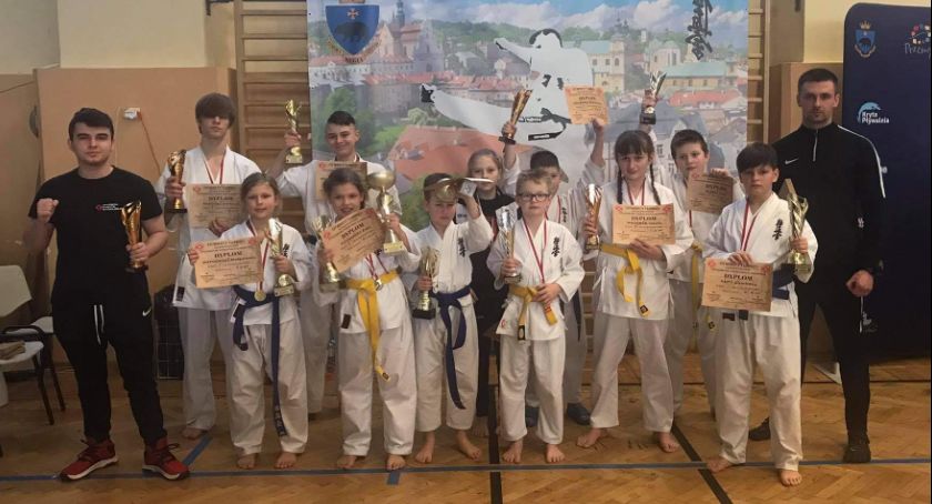 Karate. To był ich pierwszy start w tym roku, jak im poszło ?