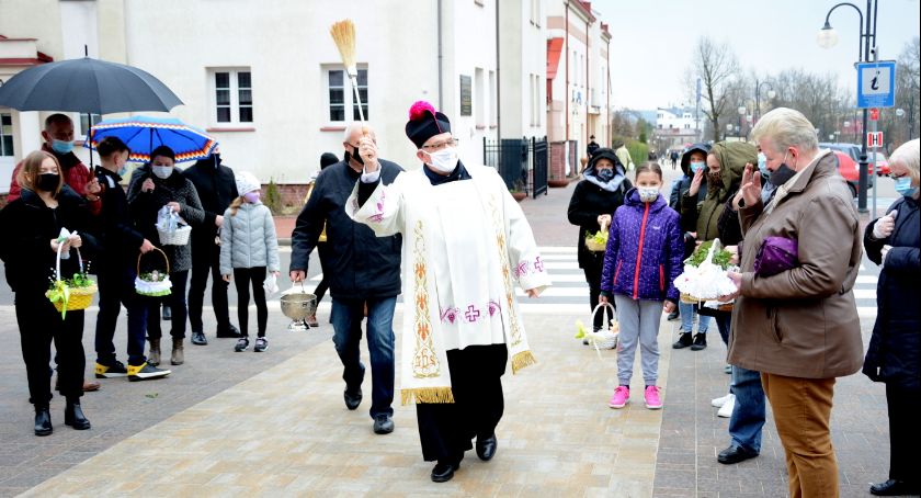 Święcenie pokarmów w Wielką Sobotę