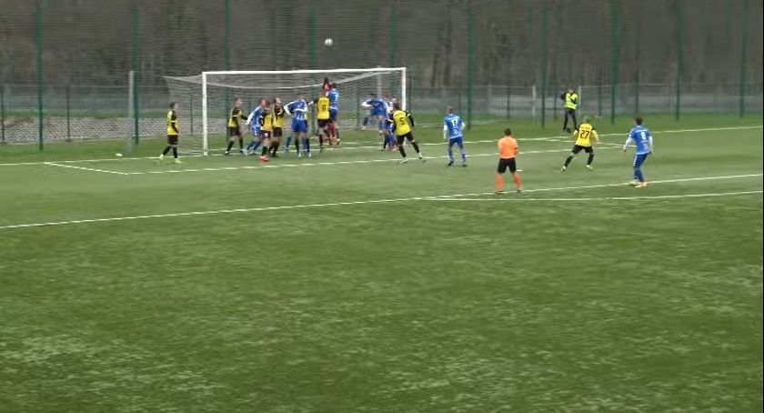 IV liga: Orlicz Suchedniów wraca bez punktów z Nowin 