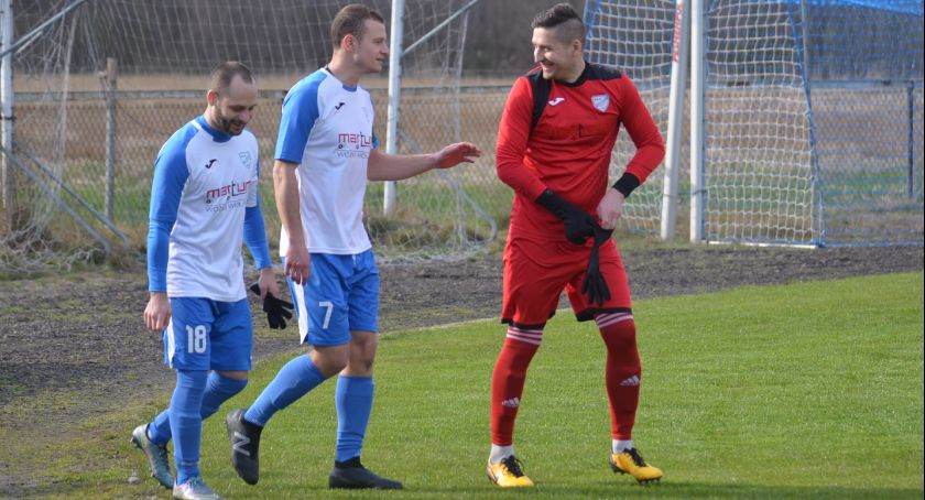 IV liga. Mecz na szczycie w Połańcu, suchedniowskiej Orły z kompletem punktów 