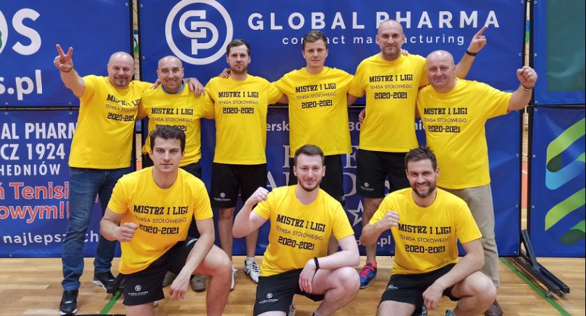 Tenis stołowy. KS Global Pharma Orlicz 1924  Suchedniów mistrzem I ligi !!! 