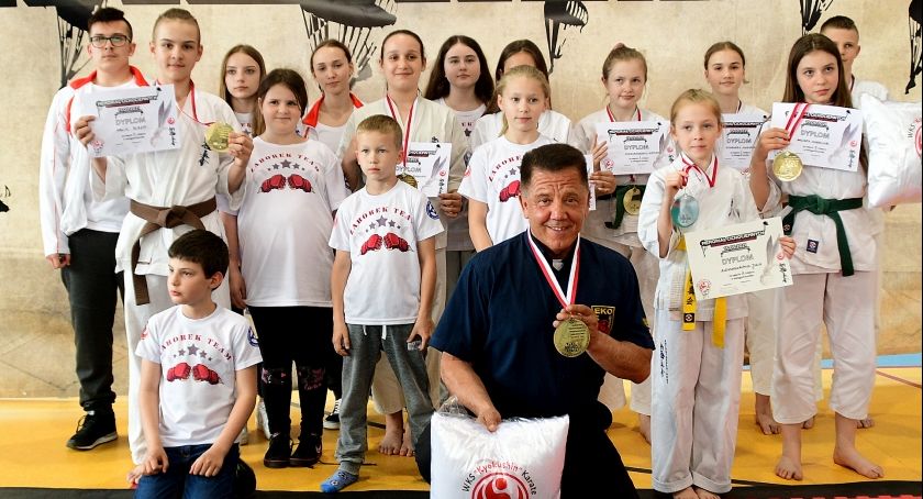 Skarżyscy karatecy walczyli w Memoriale Cichociemnych