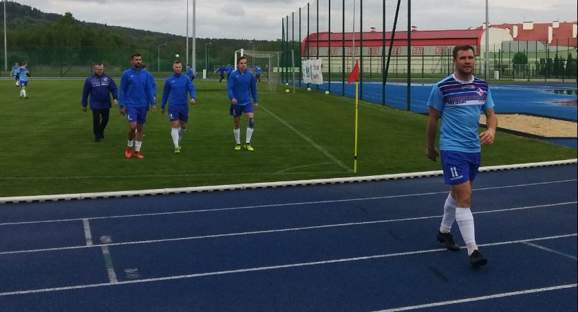 IV liga. Trójkolorowi uczcili 93 rocznicę powstania klubu zwycięstwem z Nowinami 