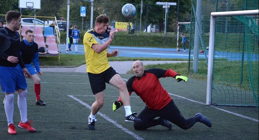 Wieści z amatorskiej. Piłkarze amatorzy mają za sobą kolejną  serię gier
