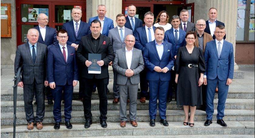 Porozumienie międzygminne Miejski Obszar Funkcjonalny Miast Północy podpisane. 17 gmin wspólnie zawalczy o pieniądze  
