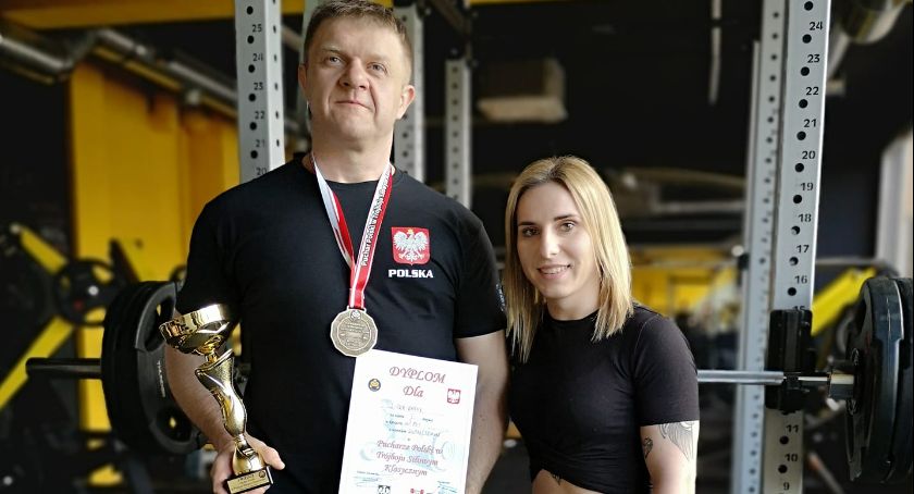 Puchar Polski w Trójboju Siłowym Klasycznym. Udany występ Klaudii Maciąg i Rafała Lipki