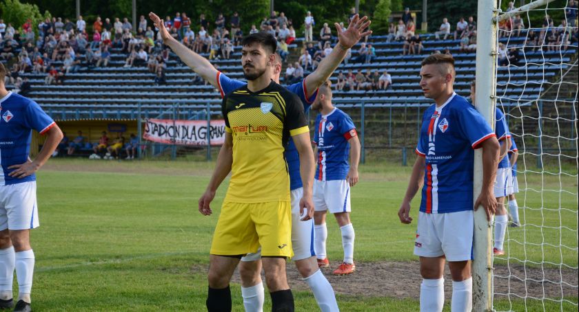 IV liga. W 51. derbach powiatu zabrakło bramek. Granat podzielił się punktami z Orliczem