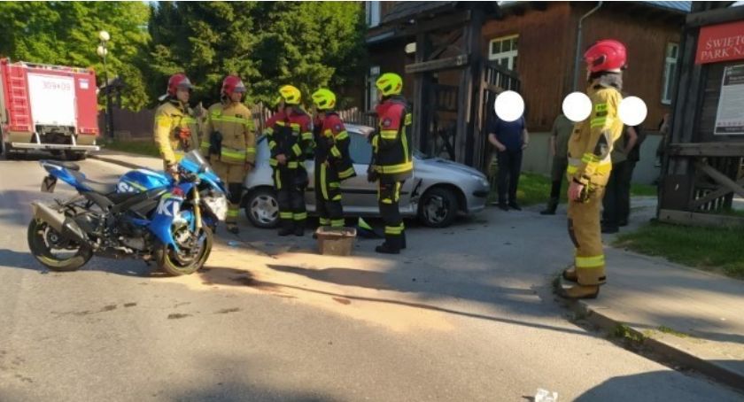 Kraksa o poranku. Ranny motocyklista