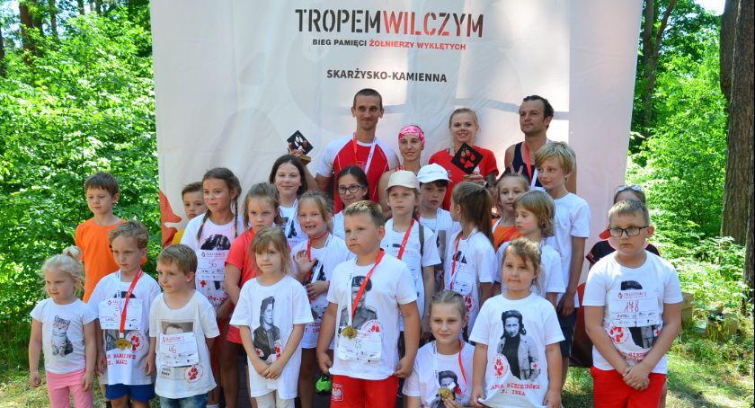 W lesie na Borze biegali Tropem Wilczym (zdjęcia)