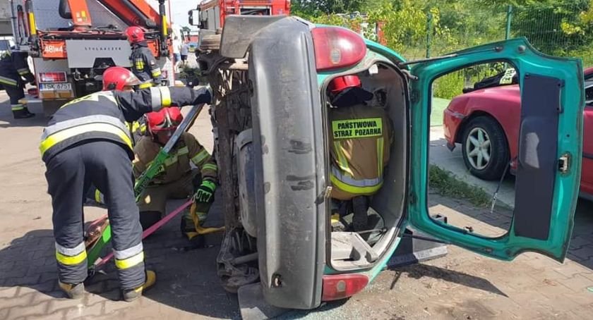 Uwaga! Wypadek na ul. Asfaltowej