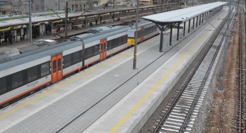PLK przygotują perony – będą podróże koleją ze Skarżyska-Kamiennej do Tomaszowa Mazowieckiego