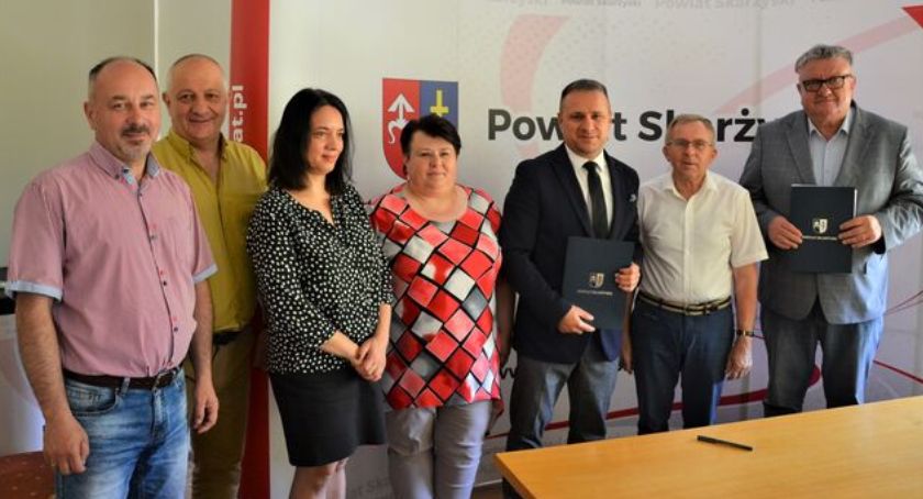 Powiat wyremontuje blisko 2 km drogi w Ubyszowie