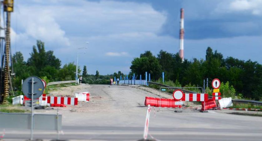 Wiadukt rozkopany, a robota stoi?