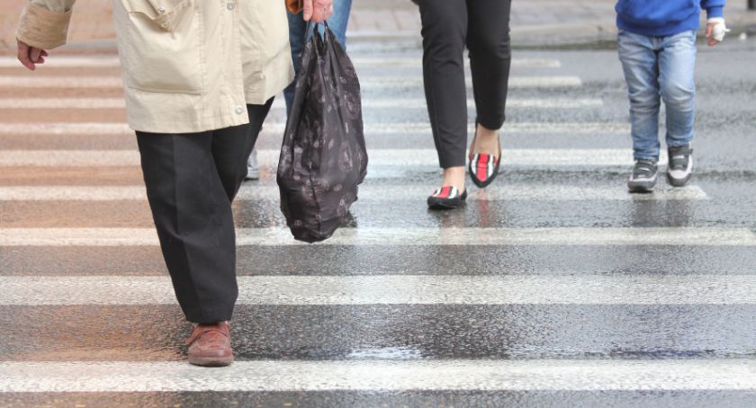 Suchedniów. Przebudowane będą przejścia dla pieszych