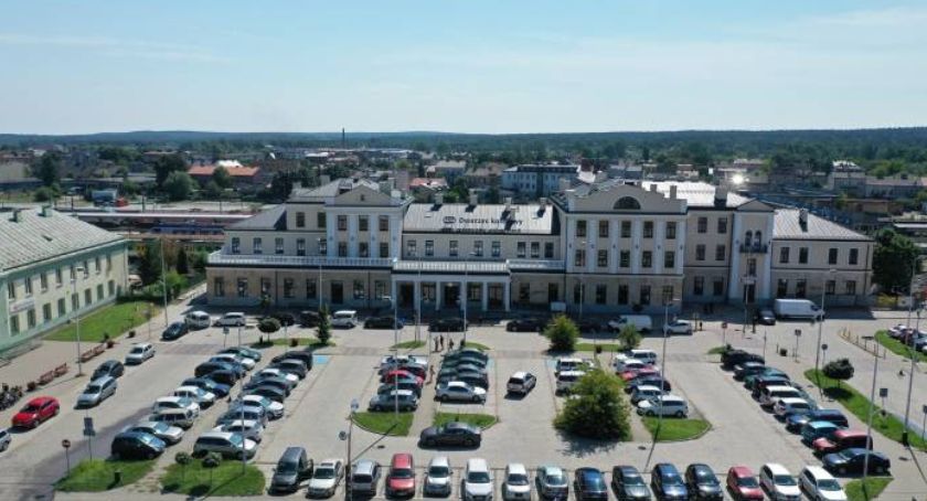 Skarżyski dworzec po liftingu