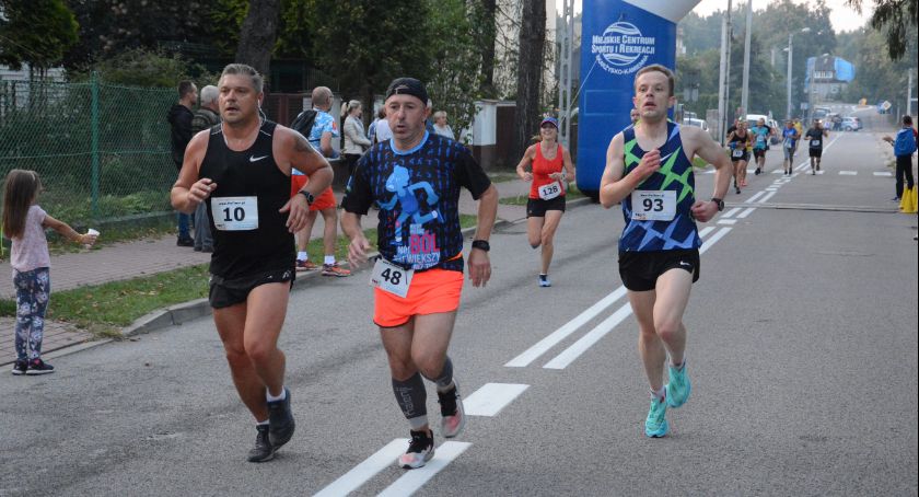 Uczcili pamięć trenera Krzysztofa Wolińskiego. Na osiedlu Bór biegano na dystansie 10 km.